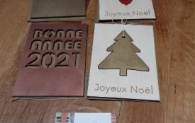 Cartes postales à thème en bois - Au Bonheur du Vrac à Salles